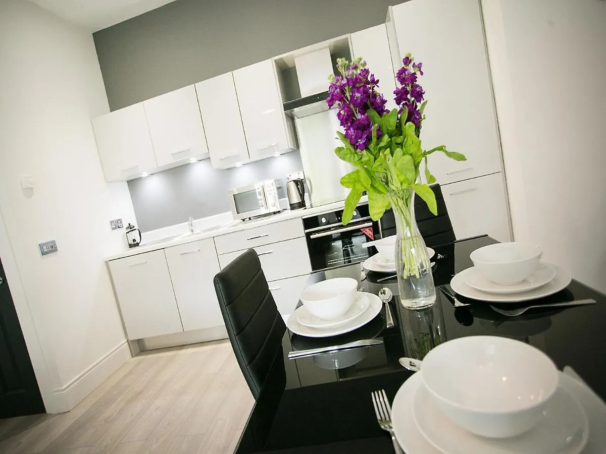 Queens Quarter Apartments Μπέλφαστ